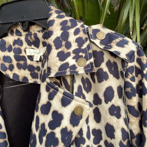 Easel leopard print Moto jacket - Picture 8 of 13